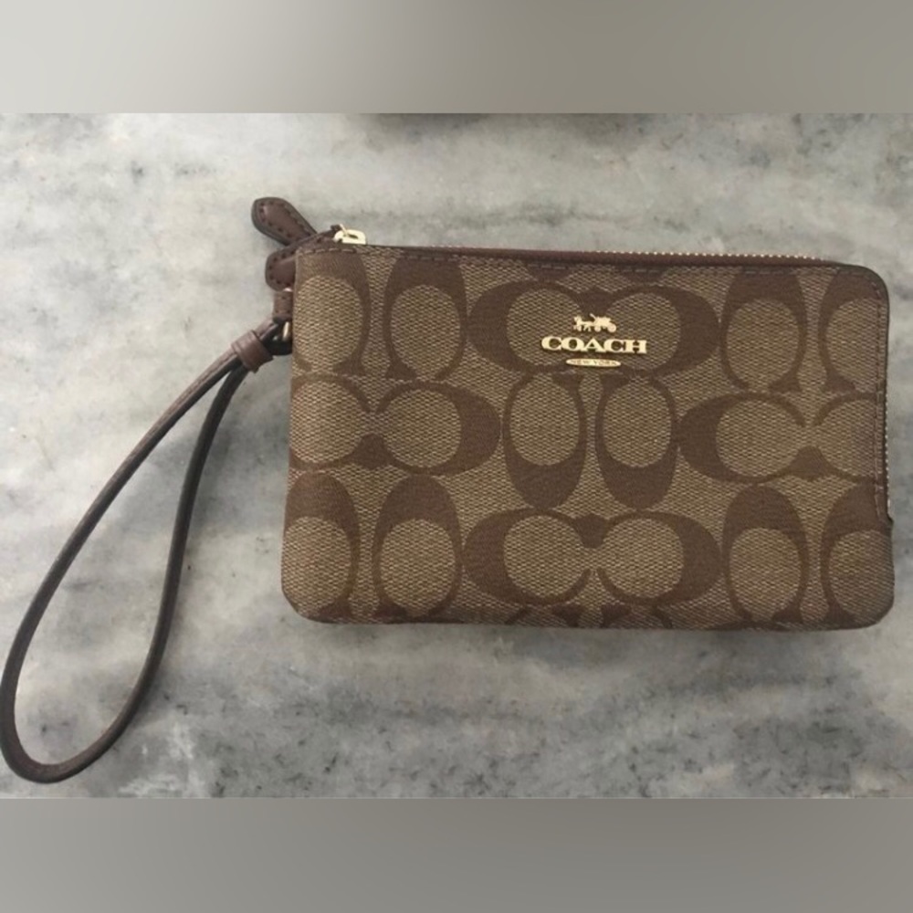 Authentic Coach Wristlet